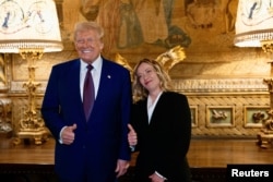 Italian Prime Minister Giorgia Meloni (right) visits Donald Trump at Mar-a-Lago in Florida's Palm Beach. (file photo)