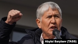 Former Kyrgyz President Almazbek Atambaev (file photo)