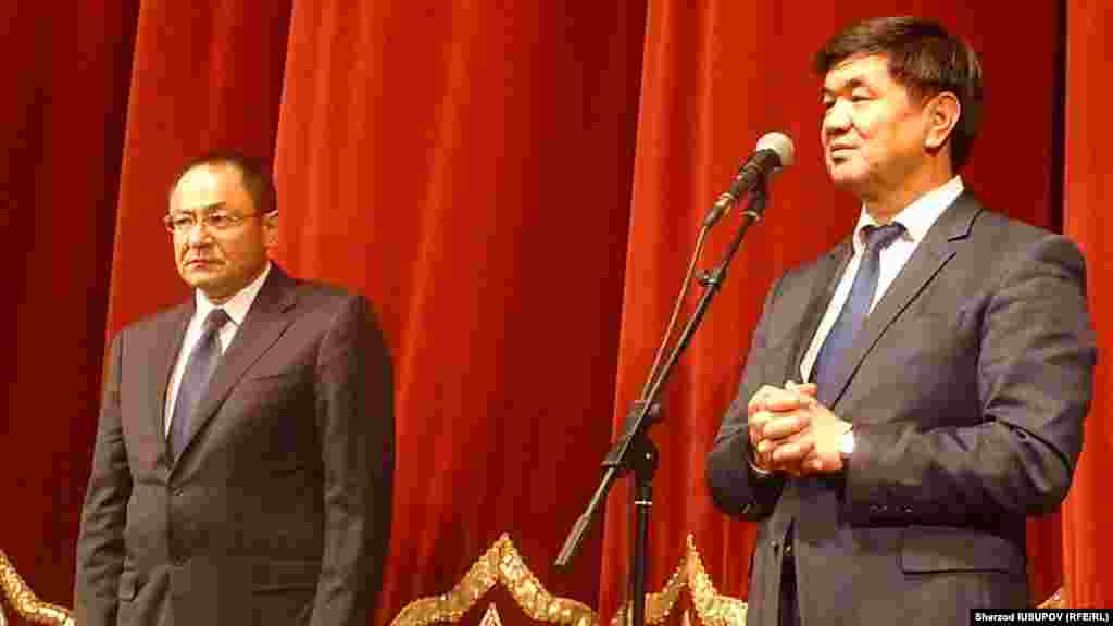 Uzbekistan / Kyrgyzstan - October 26 Uzbek delegation consisting of 140 people came to the city of Osh.